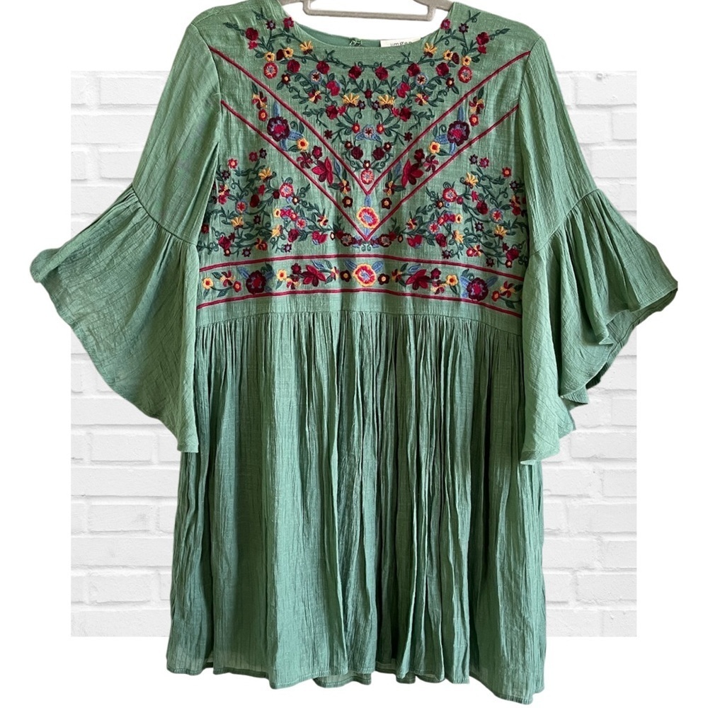 Umgee Sage Green Embroidered Baby Doll Dress Medium Bohemian Boho Hippie Scandi